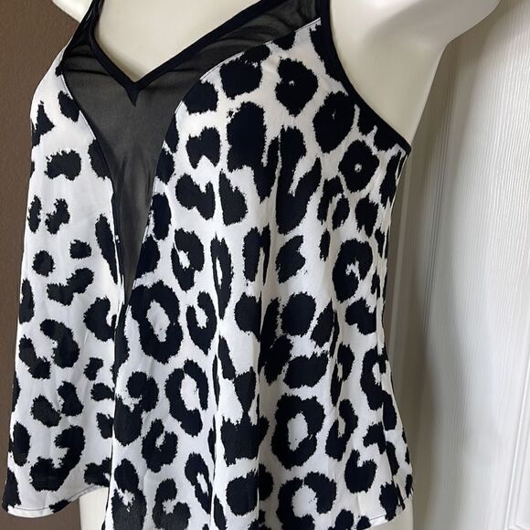 Express black and white cheetah print top size xs - Picture 2 of 5